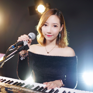 男生的大鸡巴插进女生的屁股里视频下载
